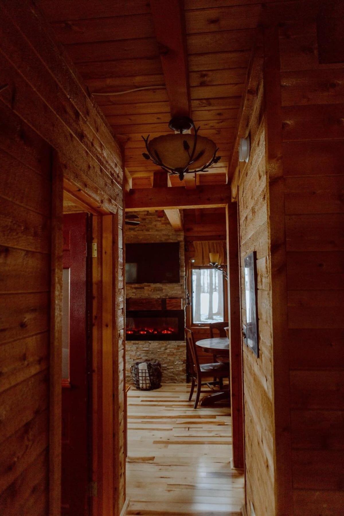 Crystal Mountain Cabin-Shuttle Pass Included! Thompsonville المظهر الخارجي الصورة