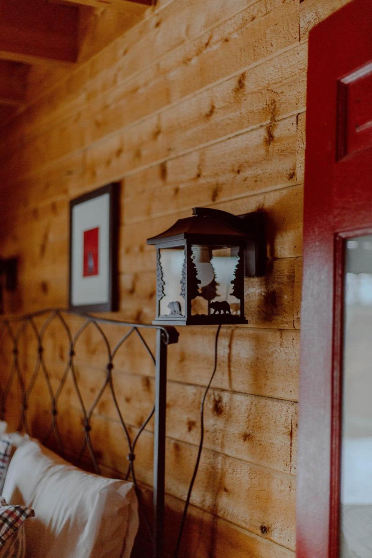 Crystal Mountain Cabin-Shuttle Pass Included! Thompsonville المظهر الخارجي الصورة
